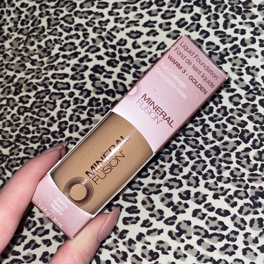 mineral fusion foundation